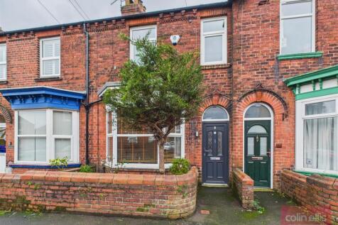 Scarborough, YO12 - property photo