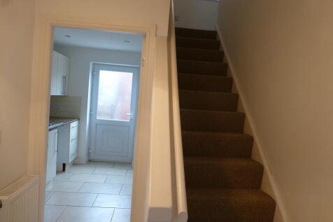 High Street, Rhos photo 5