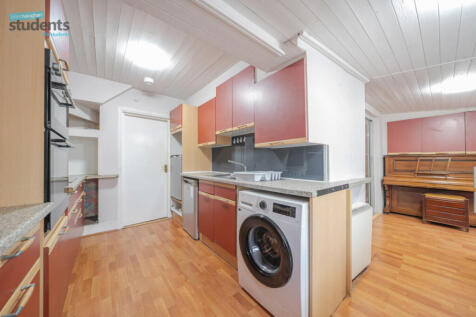 84b76022-4c86-4b6...