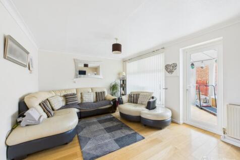 Living Room- Mark Stephens EweMove Newmarket and S