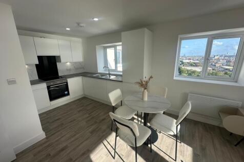 The Lighthouse, Church Walk L20 photo 3