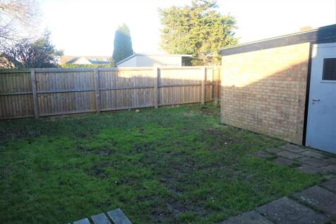 11 Bittern Way - 13.JPG