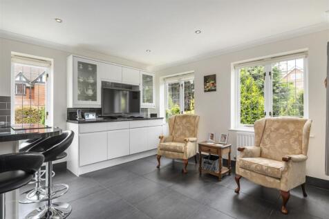 1 Arden Grange - 12.jpg