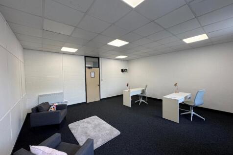Serviced Office to rent Image 7
