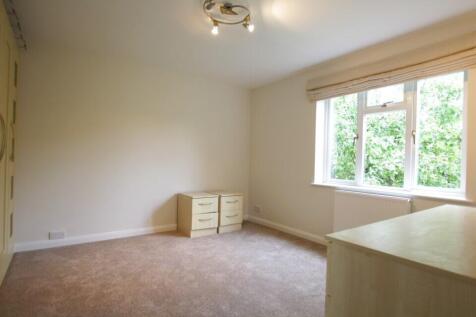 67a Reading Road, Pangbourne, Reading, RG8 photo 3