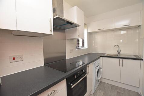 Spencer Court, South Woodham Ferrers photo 3