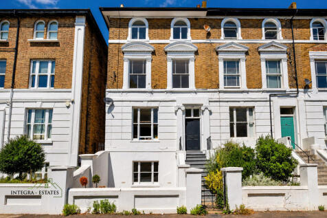glenton-road-se13-front-of-house