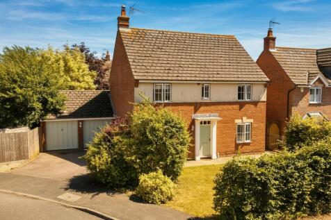 Lattimore Close