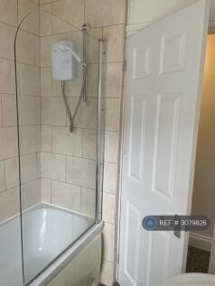Upstairs Bathroom