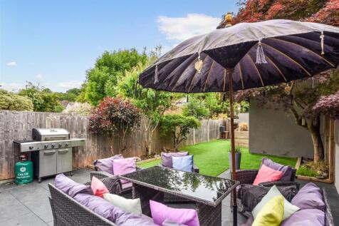 Garden Dining Set.jpg