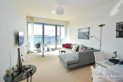Sitting/Dining Room