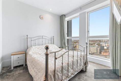 F 198 Leon House MV-1.jpg