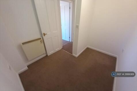 Small Single Bedroom
