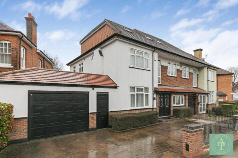 5 Bedroom Double Front Semi Detached house