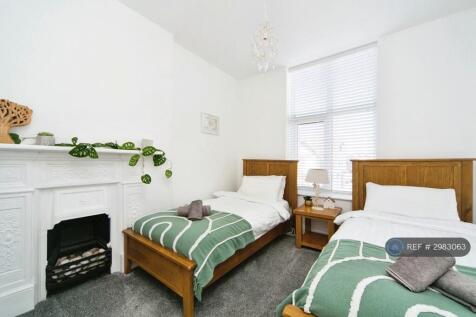 Carmen Sylva Road, Llandudno, LL30 photo 3