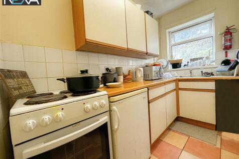 Stow Hill, Treforest, Pontypridd photo 5