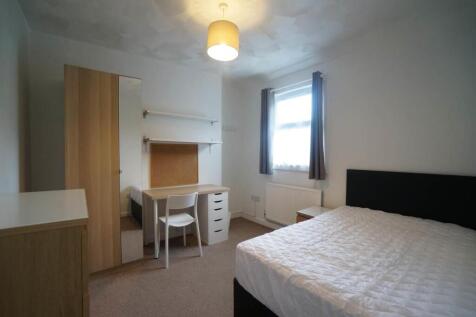 Bedroom 6.JPG