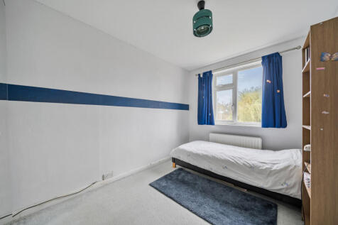 1374941-8-6908967...