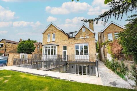 WhatsApp Image 2025-09-19 at 13.21.21 (1).jpeg