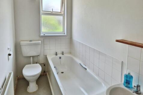 d1032242-Bathroom