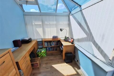 Utility Room/Office