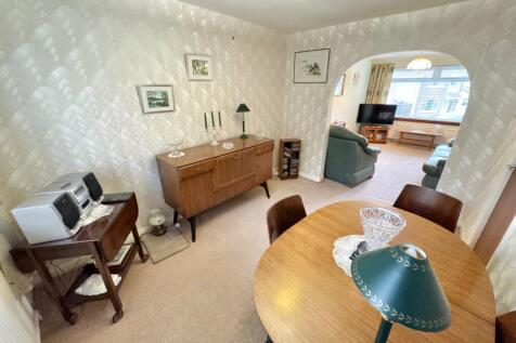 Munnoch Crescent  DIning Room 2