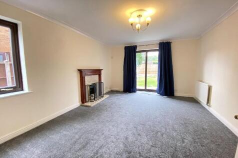 Headingley Court, Littleover, Derby photo 5