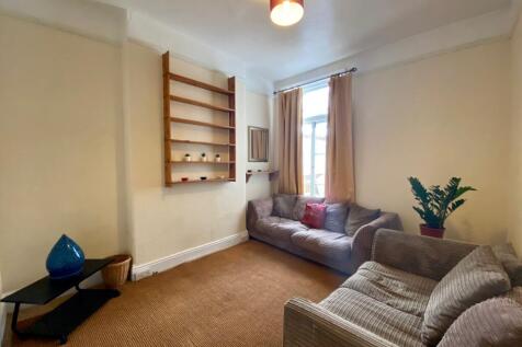 Priory Road, Exeter photo 3