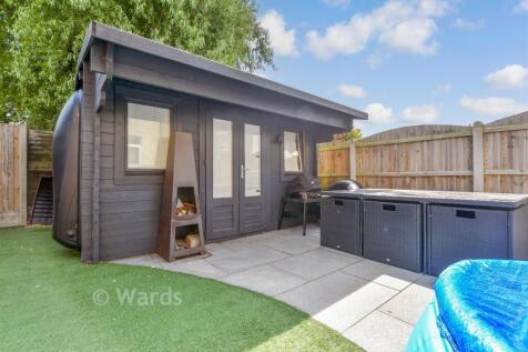 Workshop/Outbuildings