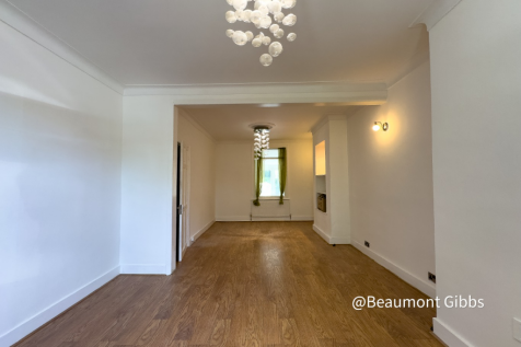 Paget Terrace, Shooters Hill, London, SE18 3PX photo 4