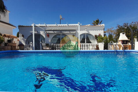 3 Bedroom Detached For Sale-FOA382-1