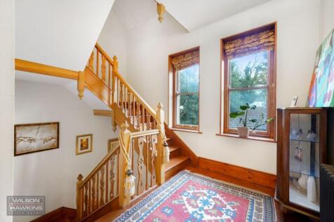 Holm Oak, Mount Park Avenue - JOm2fglPpY7LKhPfUAjt