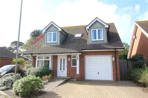 New Milton, BH25 - property photo