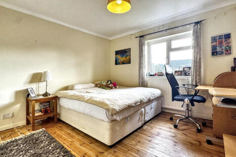 Bedroom2.jpeg