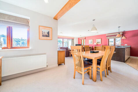 Open plan dining ...