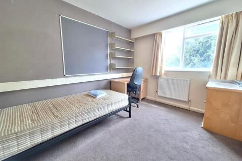 Room 16 Martindale (1).jpg