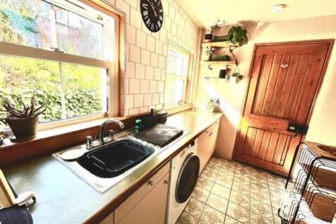 10 Craighouse Avenue Kitchen