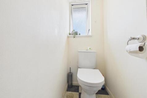 CAM02435G0-PR0354-STILL018.jpg