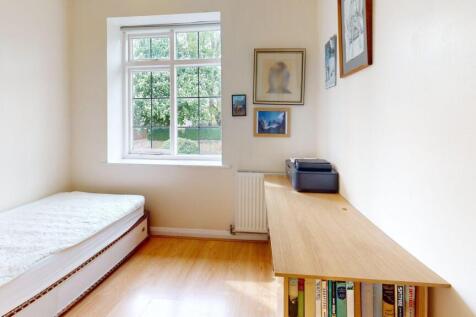 Low-Hall-Road-Bedroom 1.jpg