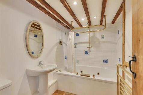 Ground Floor Bathroom