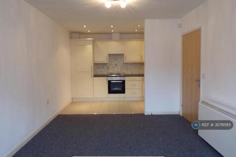 Lyme Place, Dukinfield, SK16 photo 3