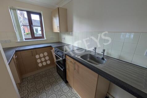 Kitchen (view 1)