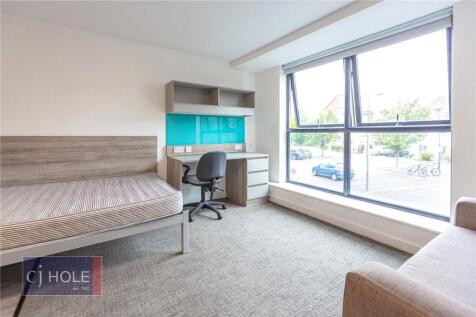 Cheswick Campus, The Square, Long Down Avenue, Bristol, BS16 photo 4