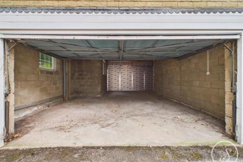 Garage - Internal