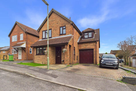 A beautifully presented detached family home