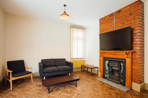 1-bed house on Forest Road, Loughborough, £997/mo