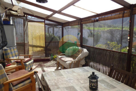 3 Bedroom Semi-Detached For Sale-PAL06-9