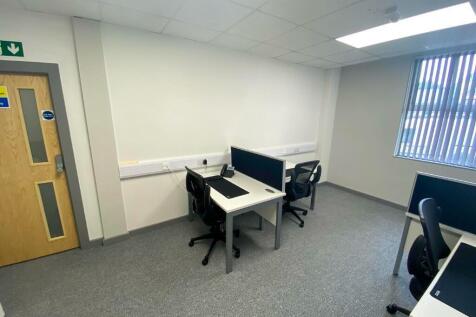 3 Person Office