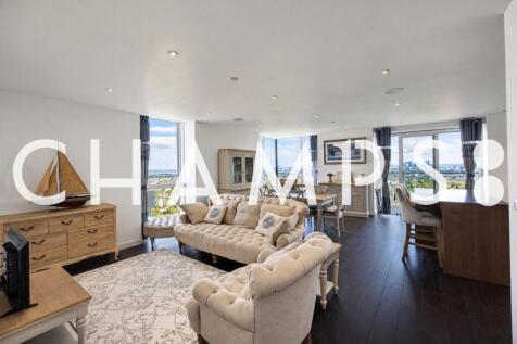 3 bed flat to rent Skyline Apartments, London N4
