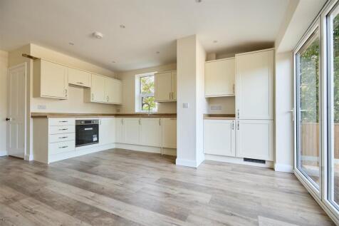 High Bank, Station Road 7.jpg